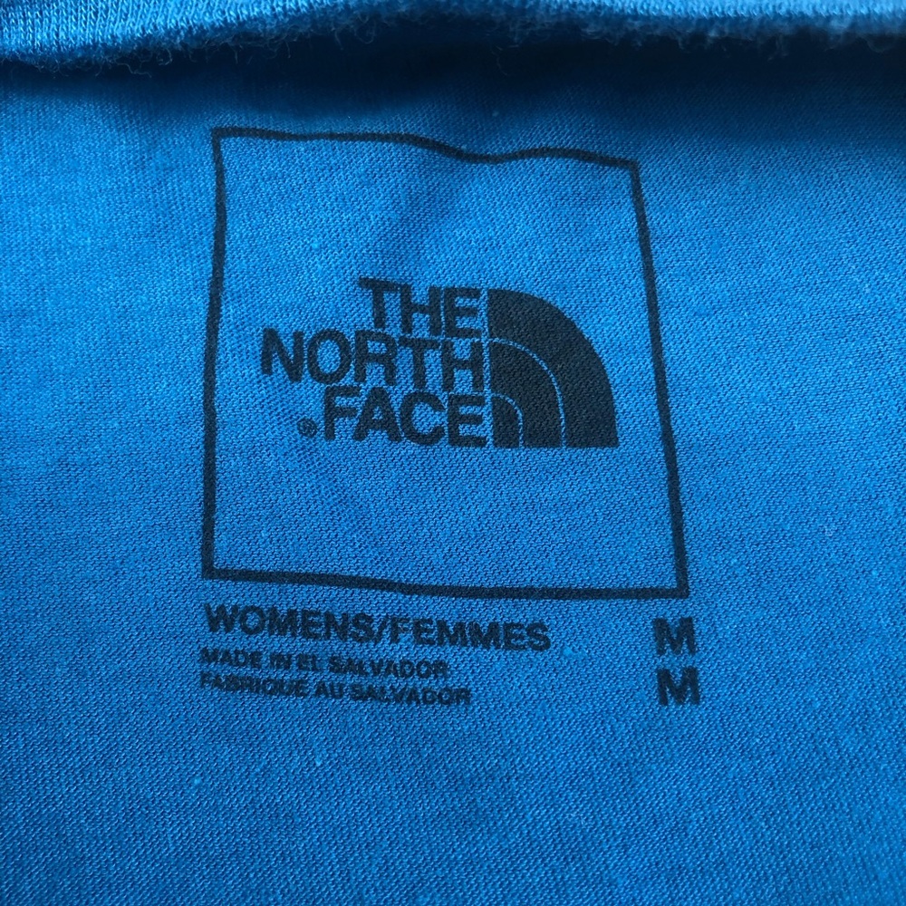 The North Face Women’s Graphic Tee - Picture 6 of 11